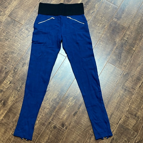Royal Blue Leggings with ankle Zip New w/o tags M - Picture 1 of 3